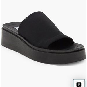 Steve Madden gimme black wedge platform sandals